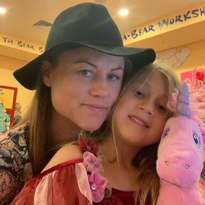 Meet your Posher, Cherie